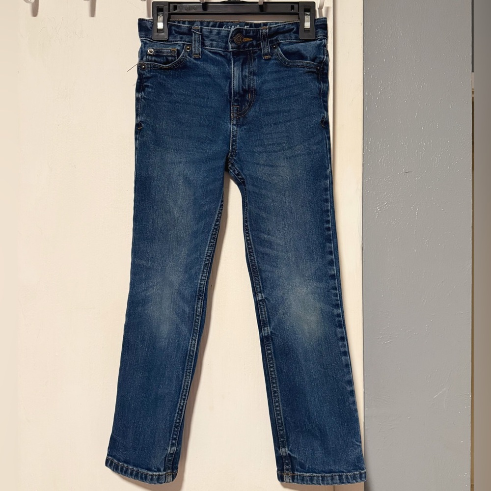 Cat&Jack Straight Leg Jeans in Medium Blue Wash